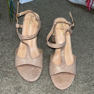 Sparkly tan heels !!